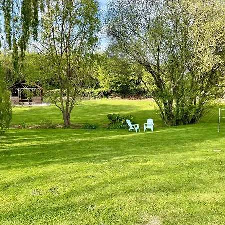 La Paix, De Charme Dans Le Bocage Normand *