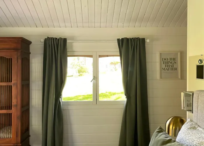 La Paix, De Charme Dans Le Bocage Normand Conde-sur-Noireau