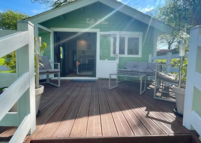 Bed & Breakfast La Paix, De Charme Dans Le Bocage Normand 3*